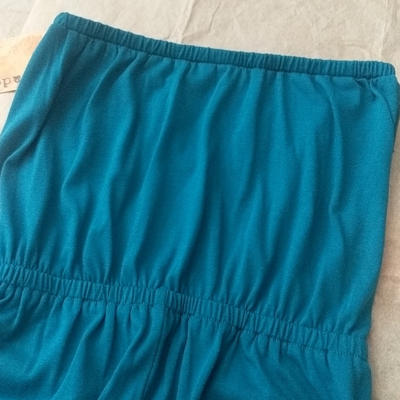 Ocean Blue Ruffled Strapless Dress - Picture 7 of 8